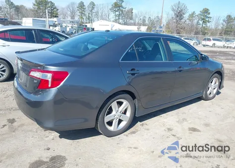 2013 Toyota Camry Se z USA, uszkodzony, nr VIN 4T1BF1FK4CU564930